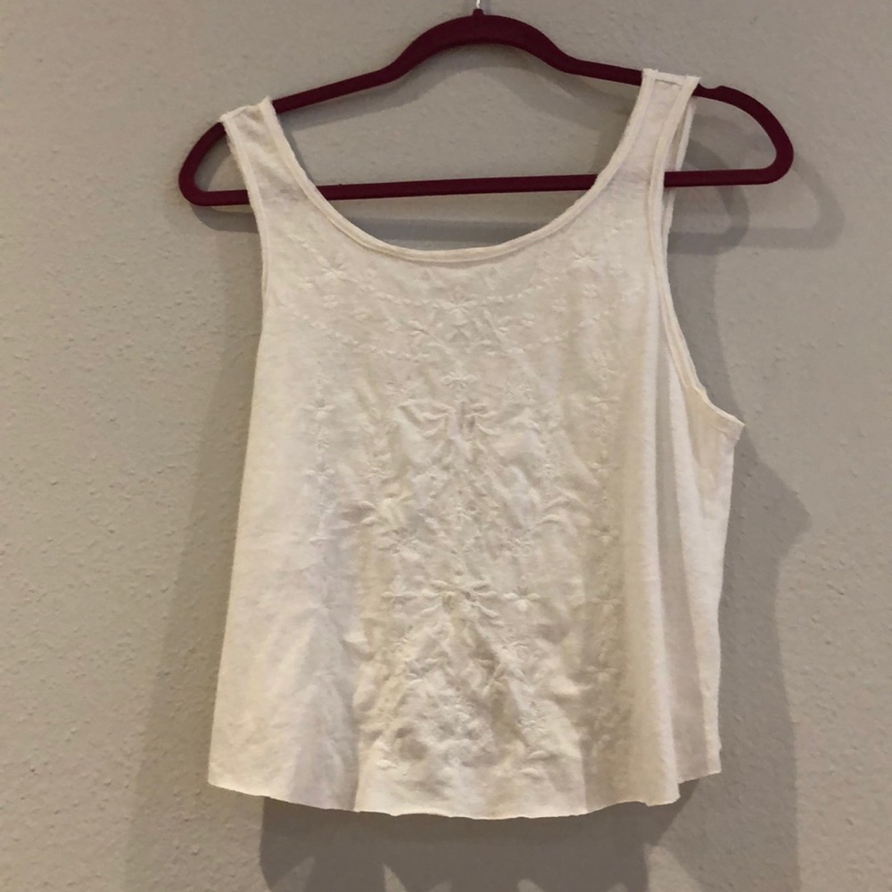 Cropped tank top- Abercrombie & Fitch. Almost new!